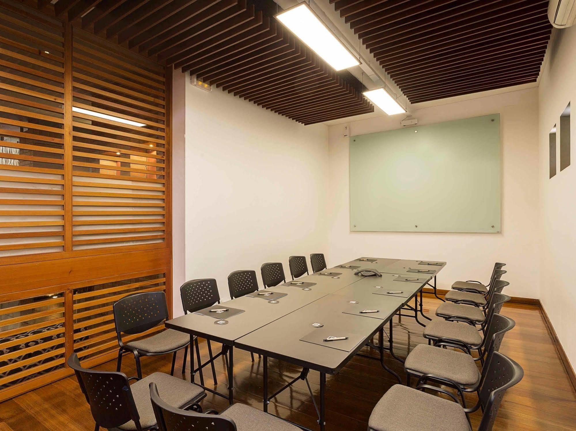 酒店 Mercure Bh Retiro Bogotá